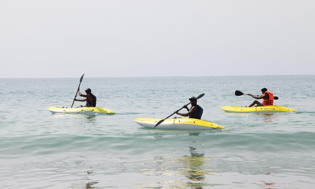 باسيكودا Aqua Marine Beach Resort الغرفة الصورة